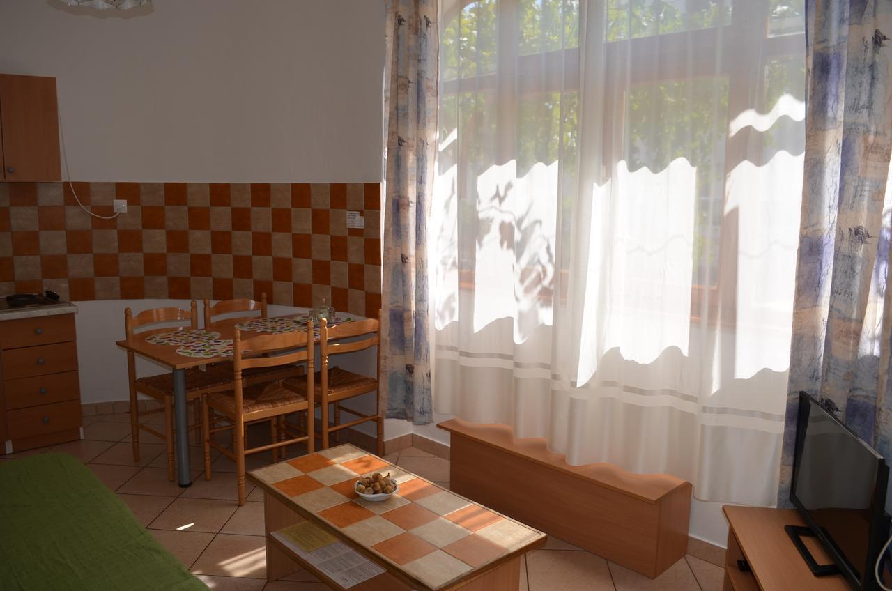Apartments Sersic Baska I Kültér fotó